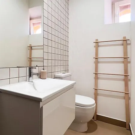 Moeda'82 - Downtown With Terrace Daire Coimbra