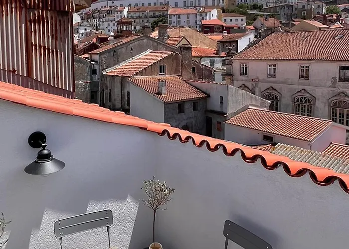 Moeda'82 - Downtown With Terrace Coímbra